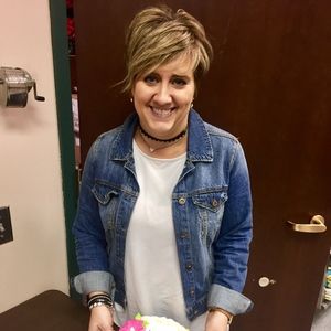 Meet your Posher, Carrie